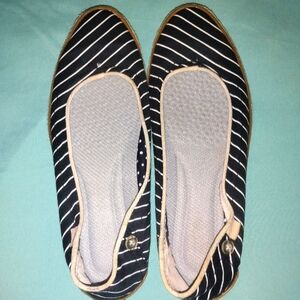 💙🤍 EUC Womens Sperry White Cream Navy Blue Striped Flats Slide Ons Vintage
